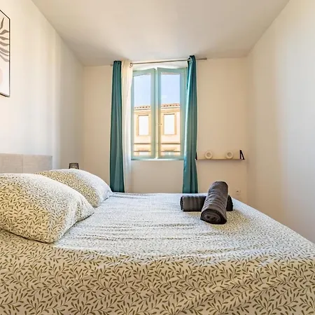 Le Sejour Montalbanais - Air Conditioning شقة مونْتوبا